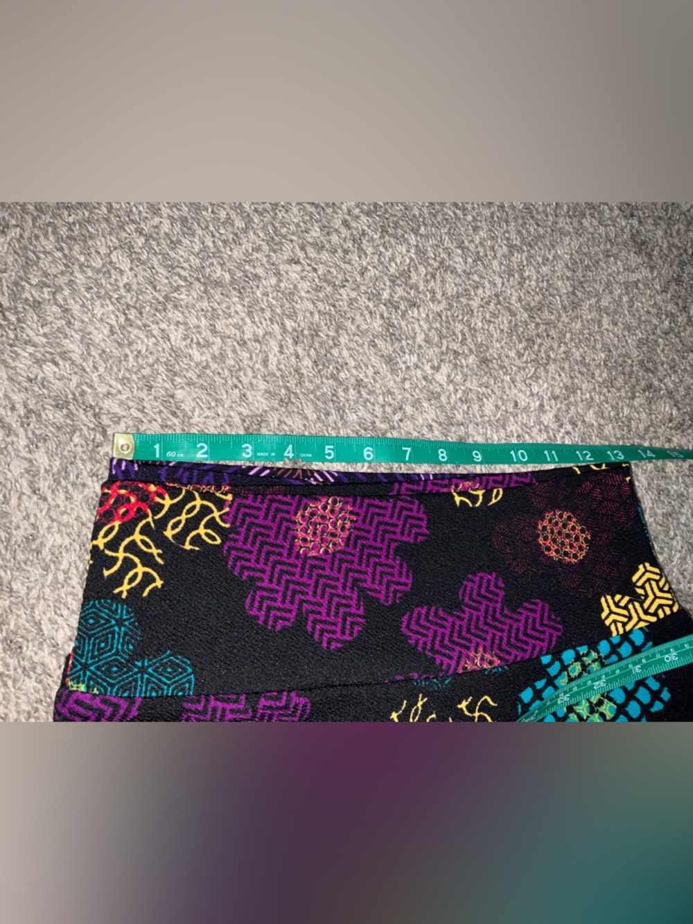 LuLaRoe Floral Patterned Pencil Skirts- Lots of stretch- Size XS - Picture 6 of 7